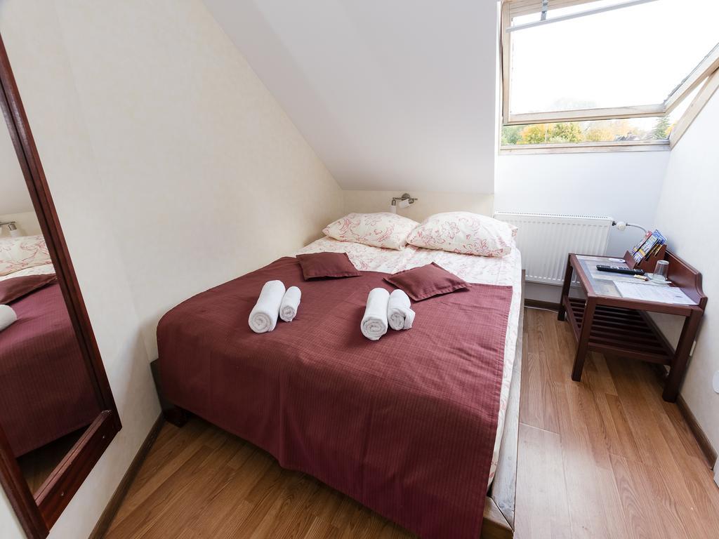 Humala Guest House Tallinn Ngoại thất bức ảnh