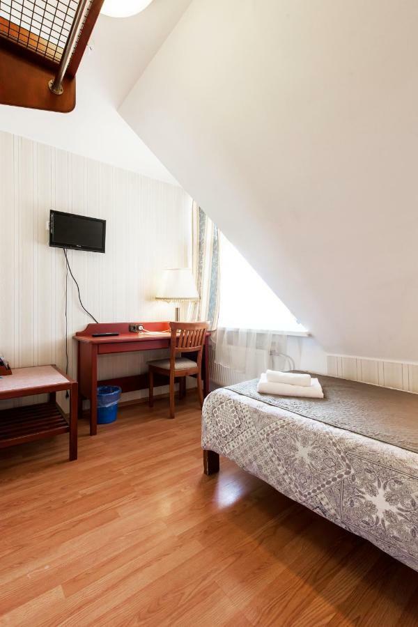 Humala Guest House Tallinn Ngoại thất bức ảnh